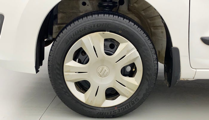2015 Maruti Wagon R 1.0 VXI, CNG, Manual, 73,165 km, Left Front Wheel