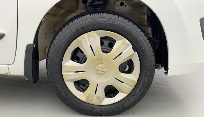 2015 Maruti Wagon R 1.0 VXI, CNG, Manual, 73,165 km, Right Front Wheel