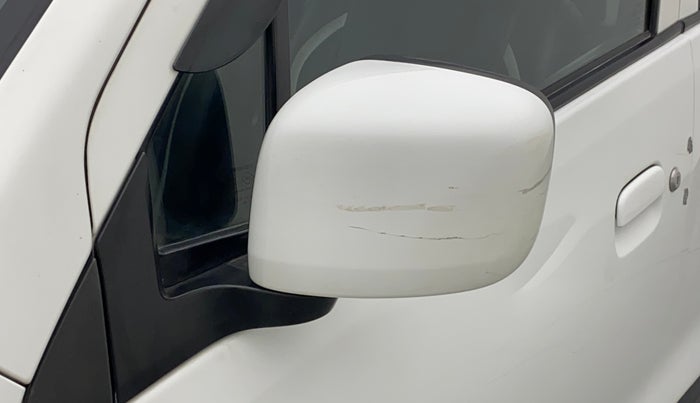2015 Maruti Wagon R 1.0 VXI, CNG, Manual, 73,165 km, Left rear-view mirror - Minor scratches