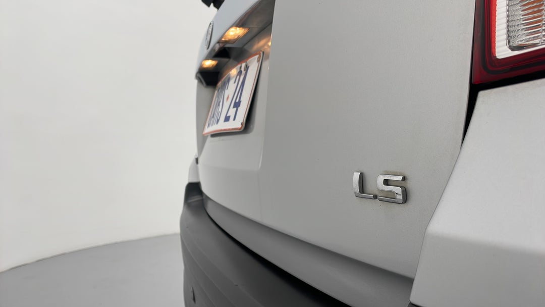 2016 Holden Captiva 7 Ls (fwd), Automatic, 115054 km, Badge (Boot Right Side)