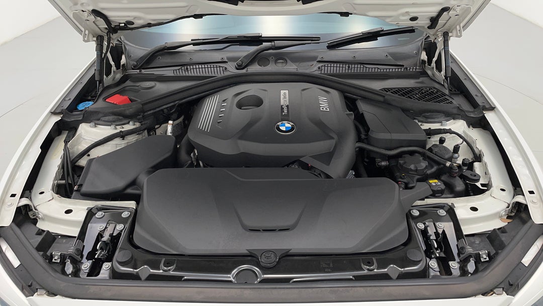 Open Bonnet (Engine)