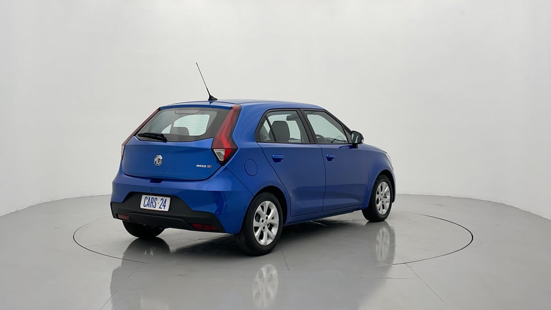 Right Back Diagonal (45- Degree) View