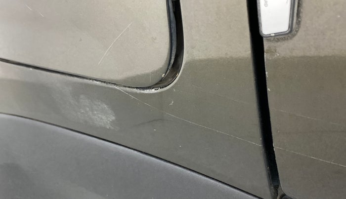 2019 Renault Kwid 1.0 RXT Opt, Petrol, Manual, 37,526 km, Right quarter panel - Minor scratches