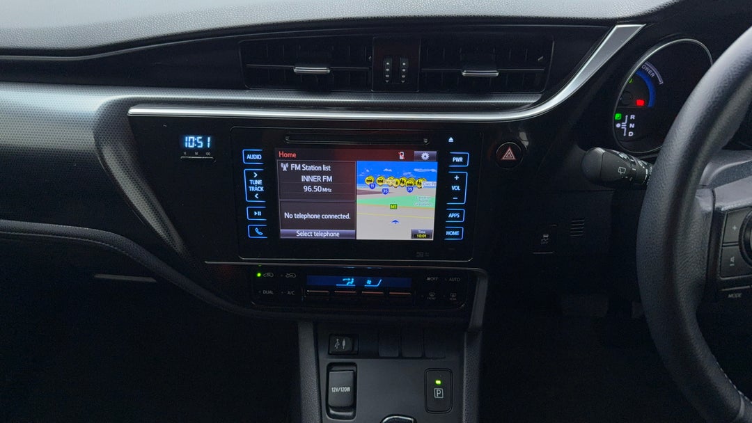 2018 Toyota Corolla Hybrid, Automatic, 67613 km, Center Console