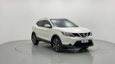 2017 Nissan Qashqai Ti Automatic, 114k km Petrol Car