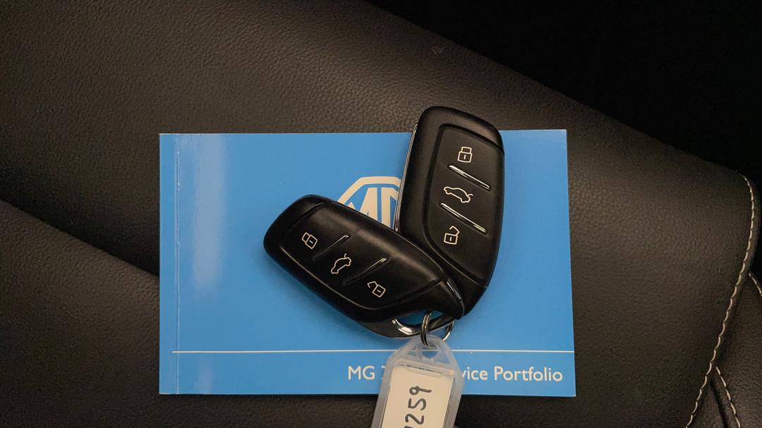 2021 MG ZS EV Essence, Automatic, 48786 km, Key Close-up