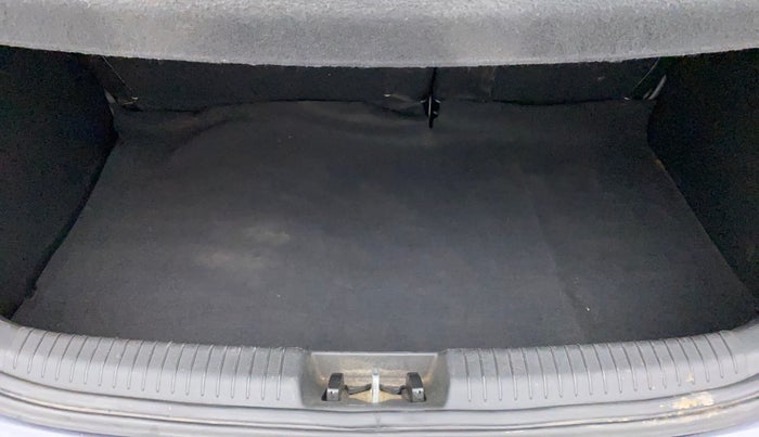 2014 Hyundai i20 ASTA 1.2, Petrol, Manual, 51,902 km, Boot Inside