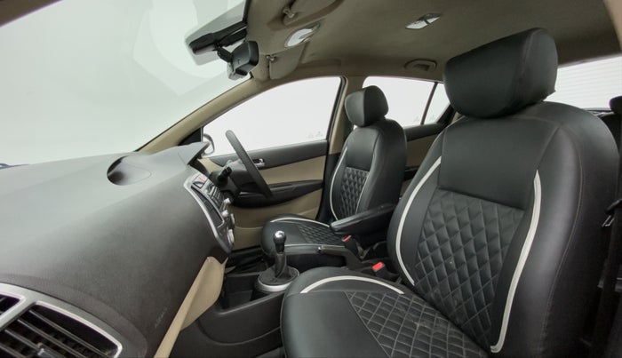 2014 Hyundai i20 ASTA 1.2, Petrol, Manual, 52,291 km, Right Side Front Door Cabin