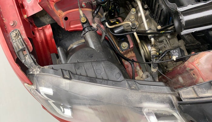 2019 Renault Kwid RXL, Petrol, Manual, 25,519 km, Right headlight - Clamp has minor damage