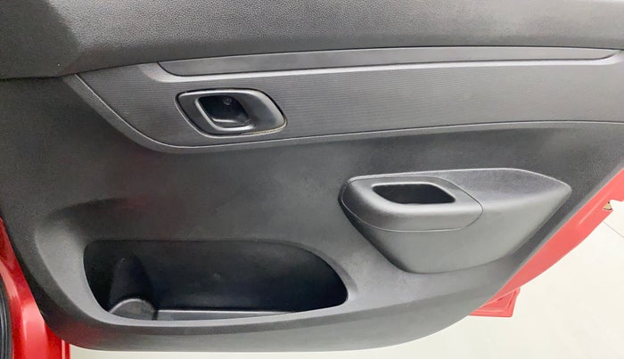 2019 Renault Kwid RXL, Petrol, Manual, 25,519 km, Driver Side Door Panels Control
