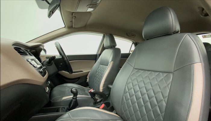 2018 Hyundai Elite i20 SPORTZ 1.2, Petrol, Manual, 53,973 km, Right Side Front Door Cabin