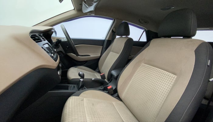 2020 Hyundai Elite i20 ASTA 1.2 (O), Petrol, Manual, 67,295 km, Right Side Front Door Cabin