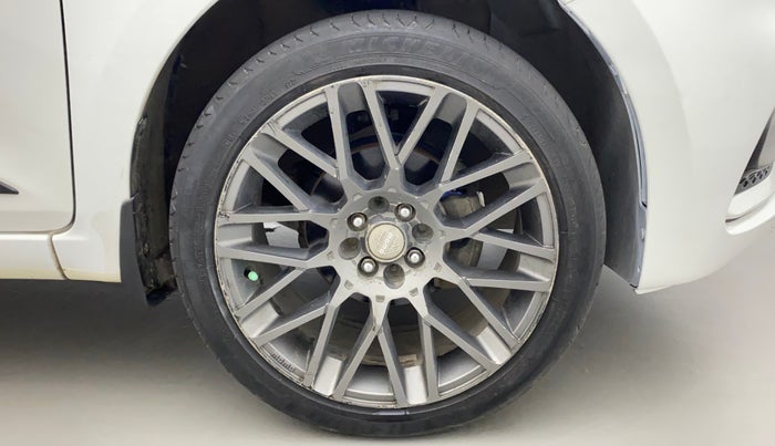 2020 Hyundai Elite i20 ASTA 1.2 (O), Petrol, Manual, 67,295 km, Right Front Wheel