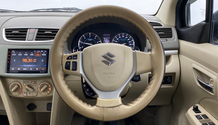2016 Maruti Ertiga VDI SHVS, Diesel, Manual, 43,756 km, Steering Wheel Close Up