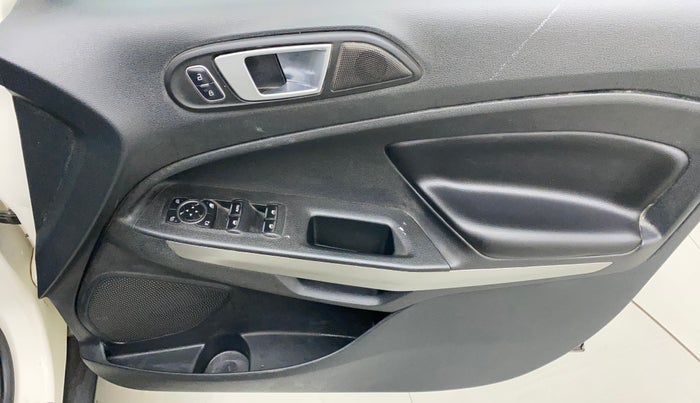 2018 Ford Ecosport TITANIUM + 1.5L DIESEL, Diesel, Manual, 84,275 km, Driver Side Door Panels Control