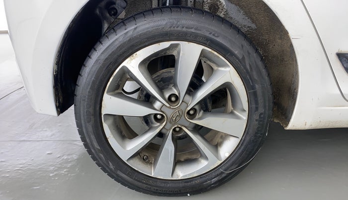 2015 Hyundai Elite i20 ASTA 1.2 (O), Petrol, Manual, 44,436 km, Right Rear Wheel