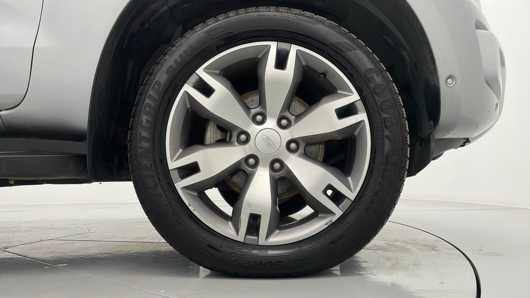2018 Ford Everest Titanium (4wd), Automatic, 114900 km, Right Front Wheel