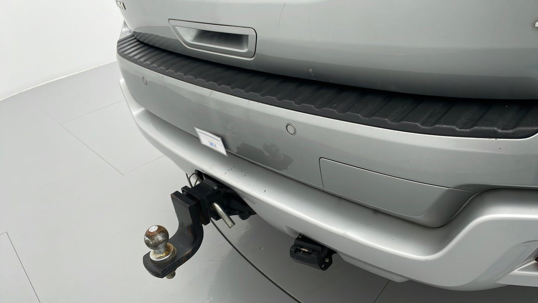 2018 Ford Everest Titanium (4wd), Automatic, 114900 km, Bumper Rear Chip