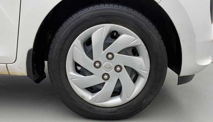 2020 Hyundai NEW SANTRO 1.1 SPORTZ MT CNG, CNG, Manual, 47,887 km, Right Front Wheel