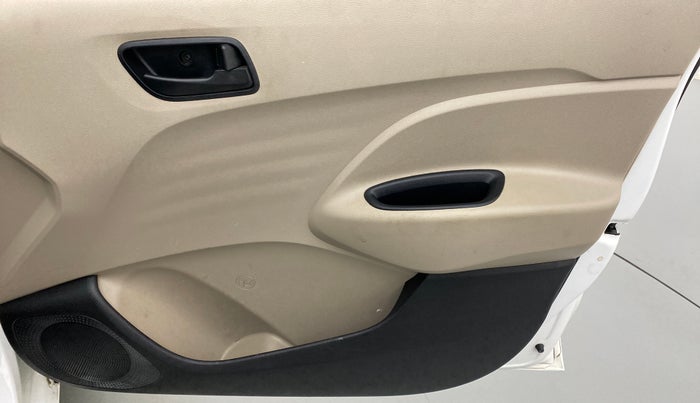 2020 Hyundai NEW SANTRO 1.1 SPORTZ MT CNG, CNG, Manual, 47,887 km, Driver Side Door Panels Control