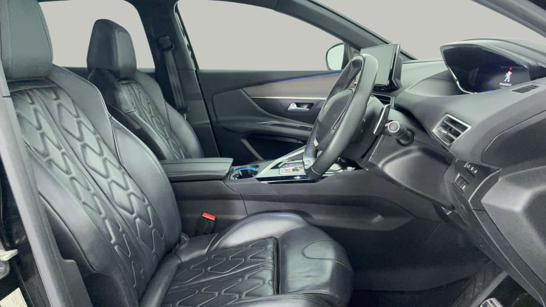 2021 Peugeot 3008 Gt Sport 1.6 Thp, Automatic, 63316 km, Right Side Front Door Cabin View