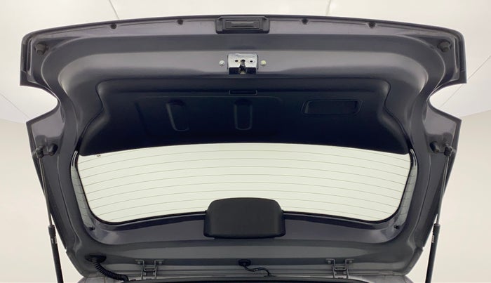 2019 Hyundai VENUE SX(O) CRDi, Diesel, Manual, 52,800 km, Boot Door Open