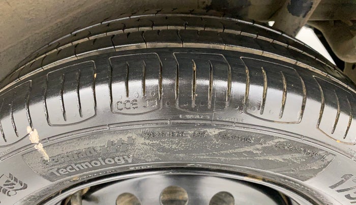 2014 Maruti Wagon R 1.0 VXI, Petrol, Manual, 73,273 km, Left Rear Tyre Tread