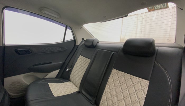 2021 Hyundai AURA S 1.2, Petrol, Manual, 39,923 km, Right Side Rear Door Cabin