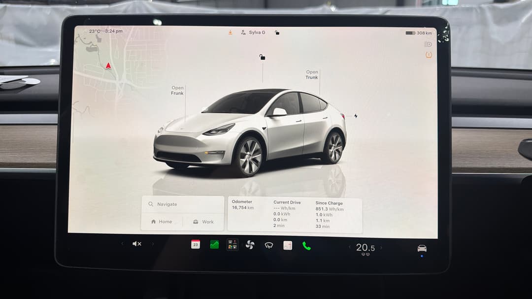 2024 Tesla Model Y Rear-wheel Drive, Automatic, 16754 km, Odometer View