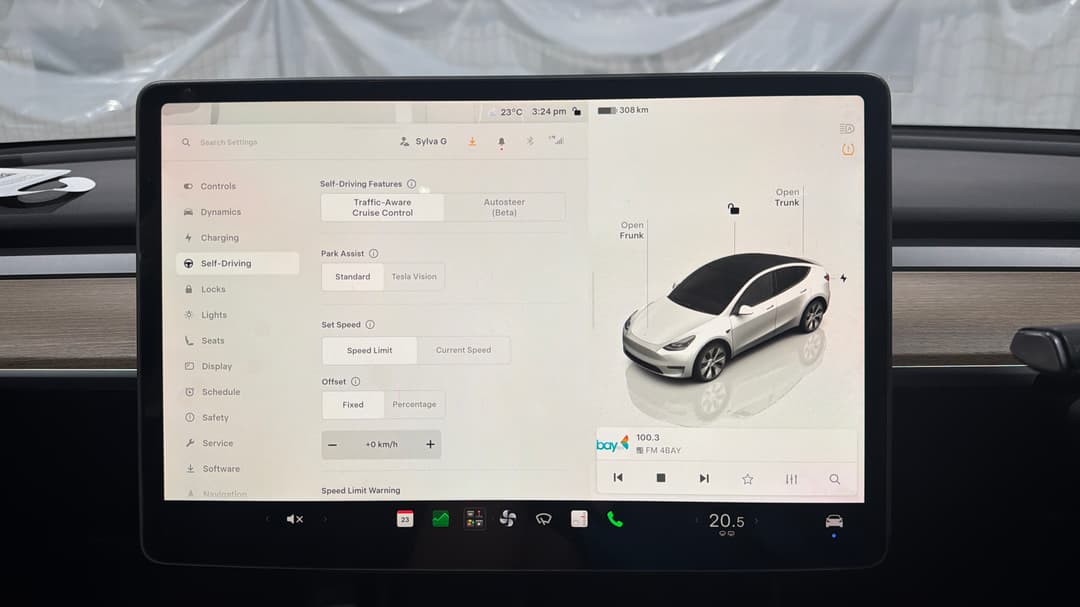 2024 Tesla Model Y Rear-wheel Drive, Automatic, 16754 km, Cruise Control