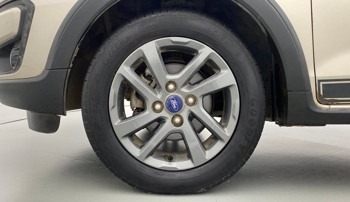 2018 Ford FREESTYLE TITANIUM 1.2 TI-VCT MT, Petrol, Manual, 10,347 km, Left Front Wheel