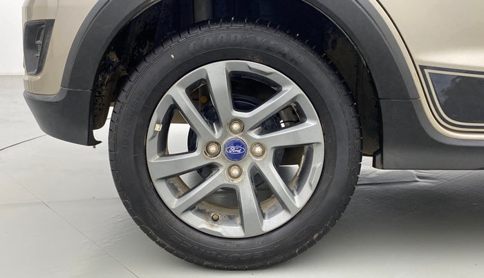 2018 Ford FREESTYLE TITANIUM 1.2 TI-VCT MT, Petrol, Manual, 10,347 km, Right Rear Wheel