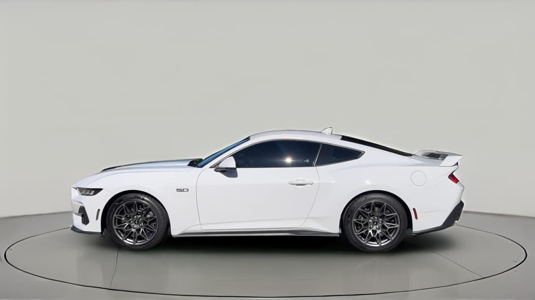 2024 Ford Mustang Gt 5.0 V8, Automatic, 5559 km, Left Side View