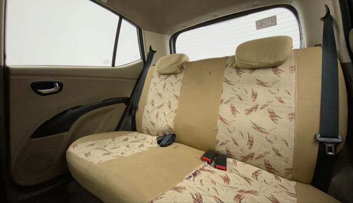 2010 Hyundai i10 SPORTZ 1.2, Petrol, Manual, 45,887 km, Right Side Rear Door Cabin