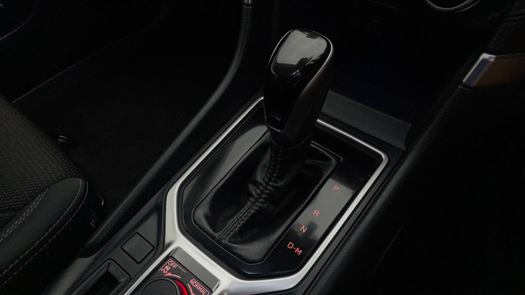 2023 Subaru Forester 2.5i (awd), Automatic, 48229 km, Gear Lever 