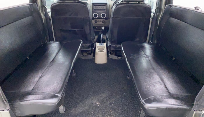 2018 Mahindra Thar CRDE 4X4 BS IV, Diesel, Manual, 17,728 km, Right Side Rear Door Cabin