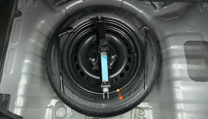 2019 Hyundai Grand i10 MAGNA 1.2 VTVT, Petrol, Manual, 10,547 km, Spare Tyre