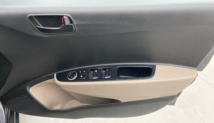 2019 Hyundai Grand i10 MAGNA 1.2 VTVT, Petrol, Manual, 10,547 km, Driver Side Door Panels Control