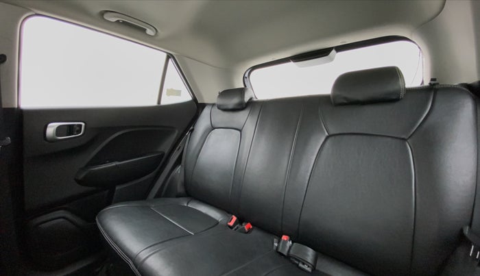 2020 Hyundai VENUE SX 1.0 GDI IMT, Petrol, Manual, 8,130 km, Right Side Rear Door Cabin