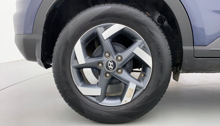 2020 Hyundai VENUE SX 1.0 GDI IMT, Petrol, Manual, 8,130 km, Right Rear Wheel