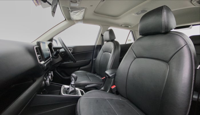 2020 Hyundai VENUE SX 1.0 GDI IMT, Petrol, Manual, 8,130 km, Right Side Front Door Cabin