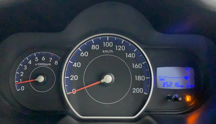 2015 Hyundai i10 MAGNA 1.1, Petrol, Manual, 35,215 km, Odometer Image