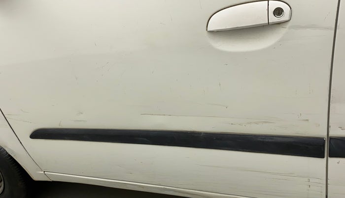 2015 Hyundai i10 MAGNA 1.1, Petrol, Manual, 35,215 km, Front passenger door - Minor scratches