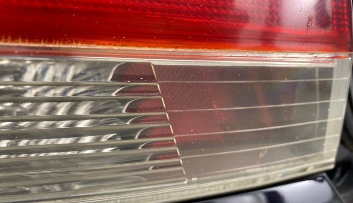 2014 Honda Amaze 1.5 EXMT I DTEC, Diesel, Manual, 68,781 km, Left tail light - Faded