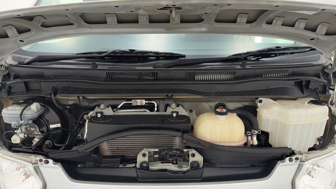 2018 Toyota Hiace Lwb, Automatic, 122660 km, Open Bonnet (Engine)