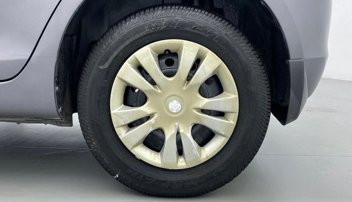 2014 Maruti Swift VXI D, Petrol, Manual, 29,810 km, Left Rear Wheel