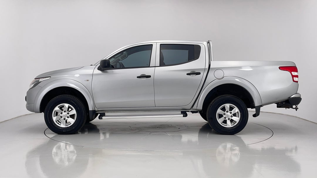 2016 Mitsubishi Triton Glx Plus (4x4), Manual, 146521 km, Left Side View