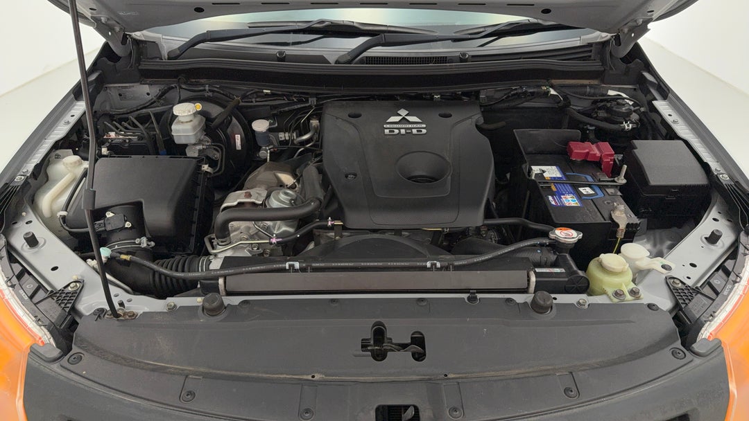 2016 Mitsubishi Triton Glx Plus (4x4), Manual, 146521 km, Open Bonnet (Engine)