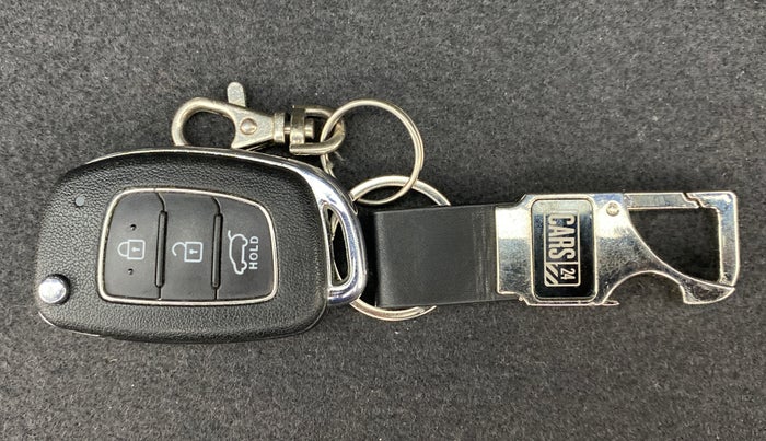 2017 Hyundai Elite i20 SPORTZ 1.2, Petrol, Manual, 44,388 km, Key Close Up