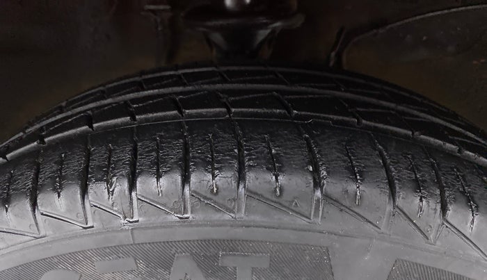 2019 Maruti Alto LXI, Petrol, Manual, 20,904 km, Right Front Tyre Tread